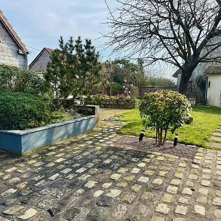 La Maison Bleue - Calme, Jardin, Billard